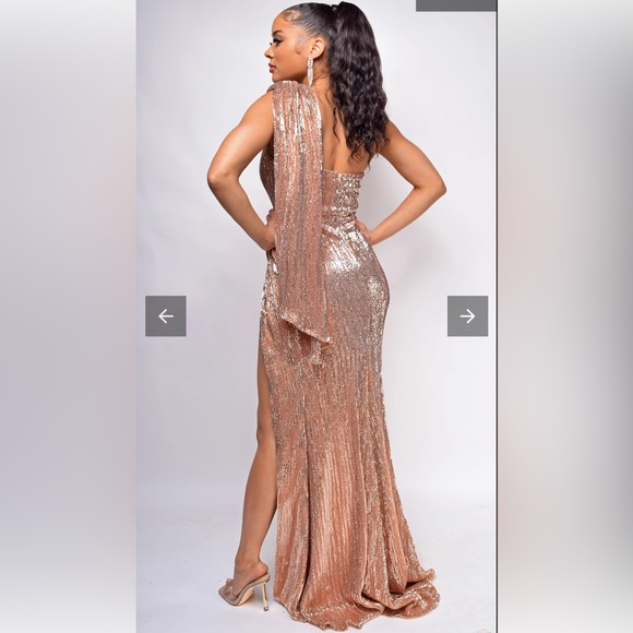 Gala dress Letitia Gold A-symmetrical Fitted Sequin Gown Emprada size M - Picture 4 of 7